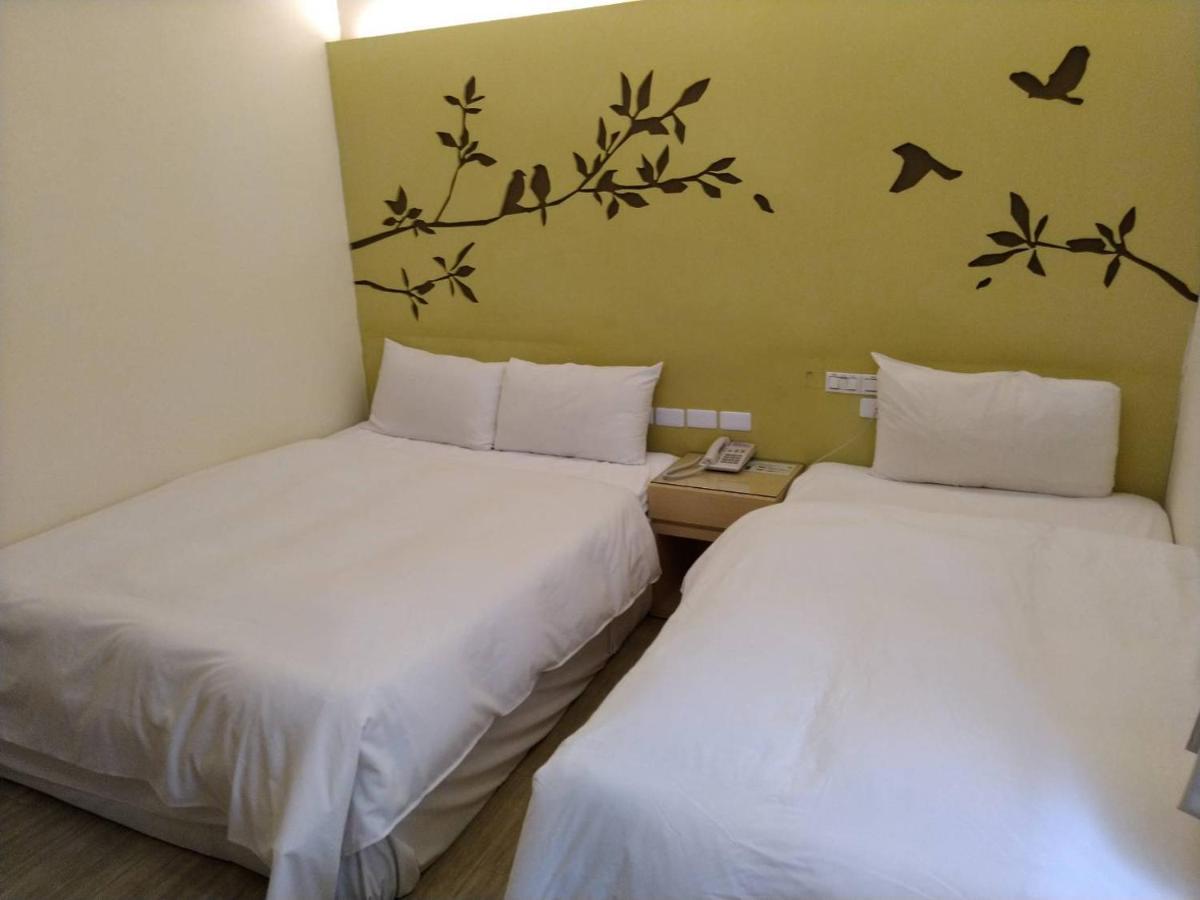 Kiwi Express Hotel - Kaohsiung Station Kültér fotó