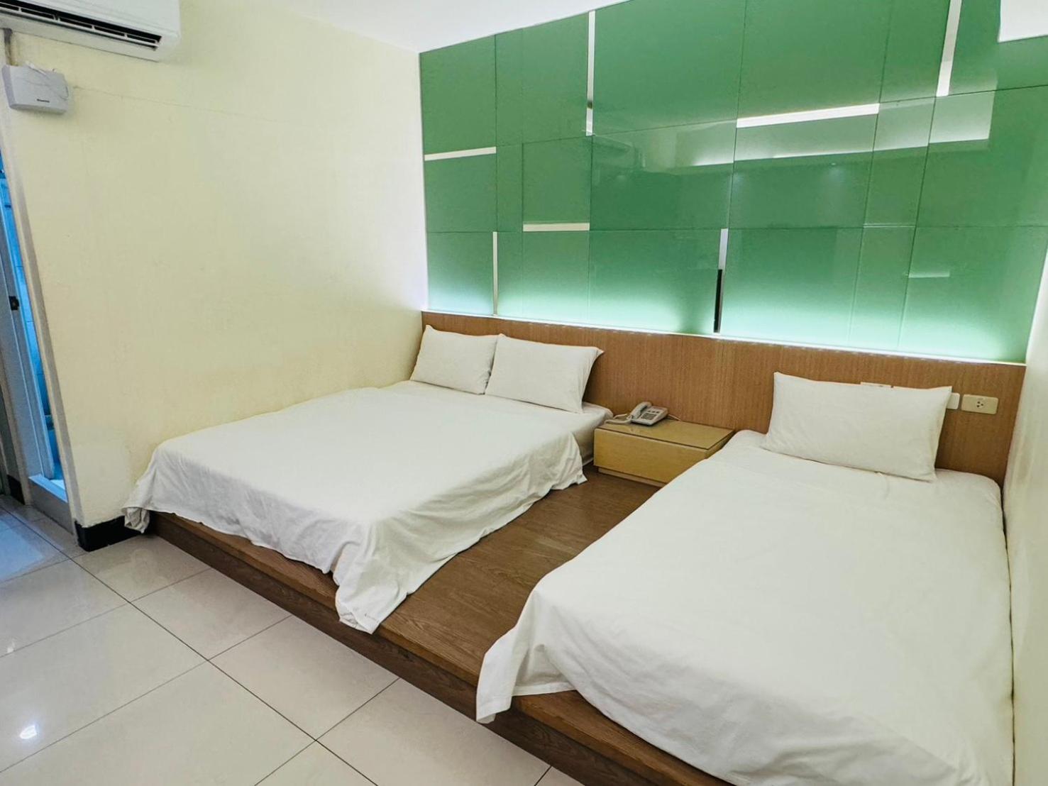 Kiwi Express Hotel - Kaohsiung Station Kültér fotó