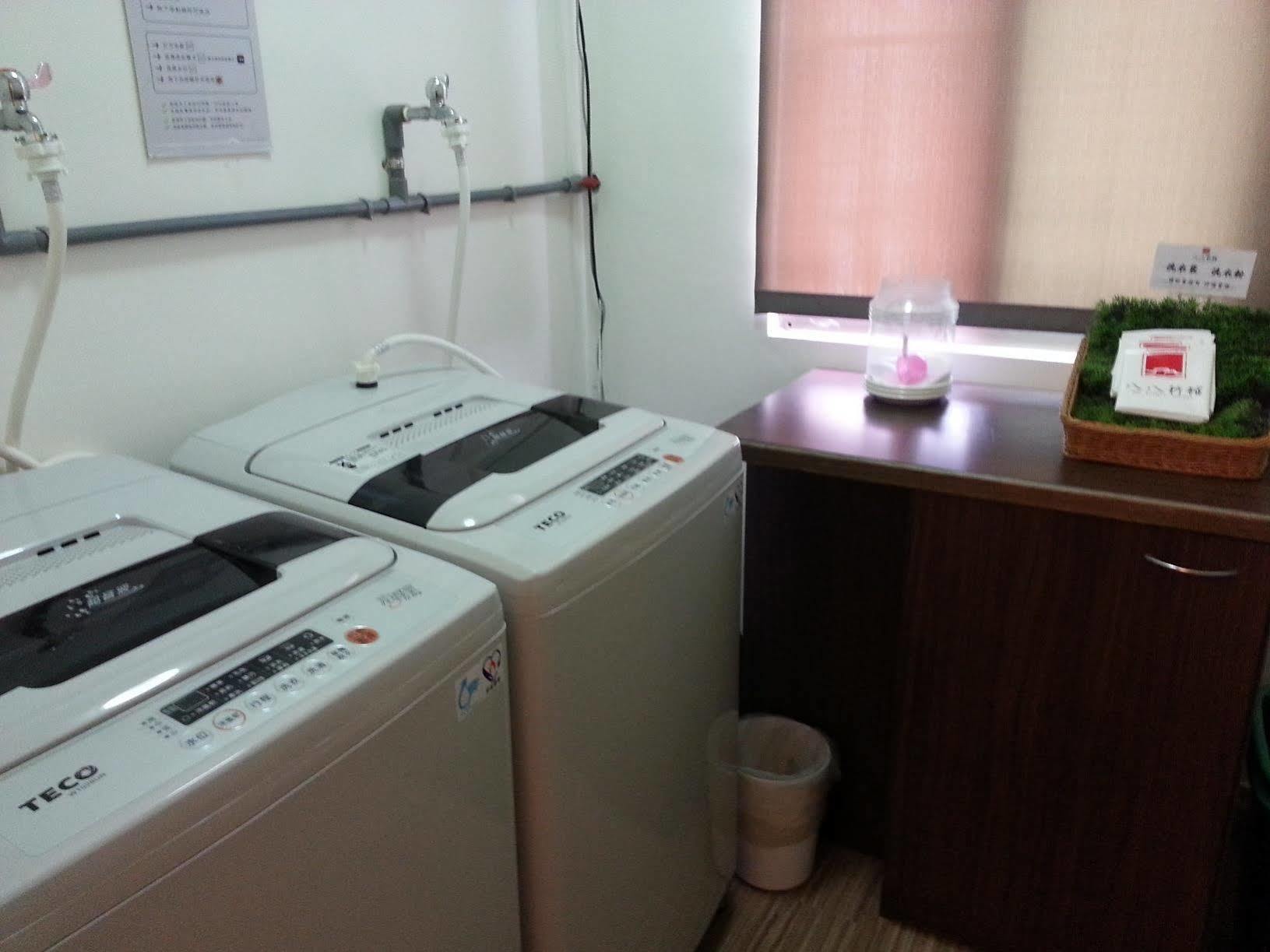 Kiwi Express Hotel - Kaohsiung Station Kültér fotó